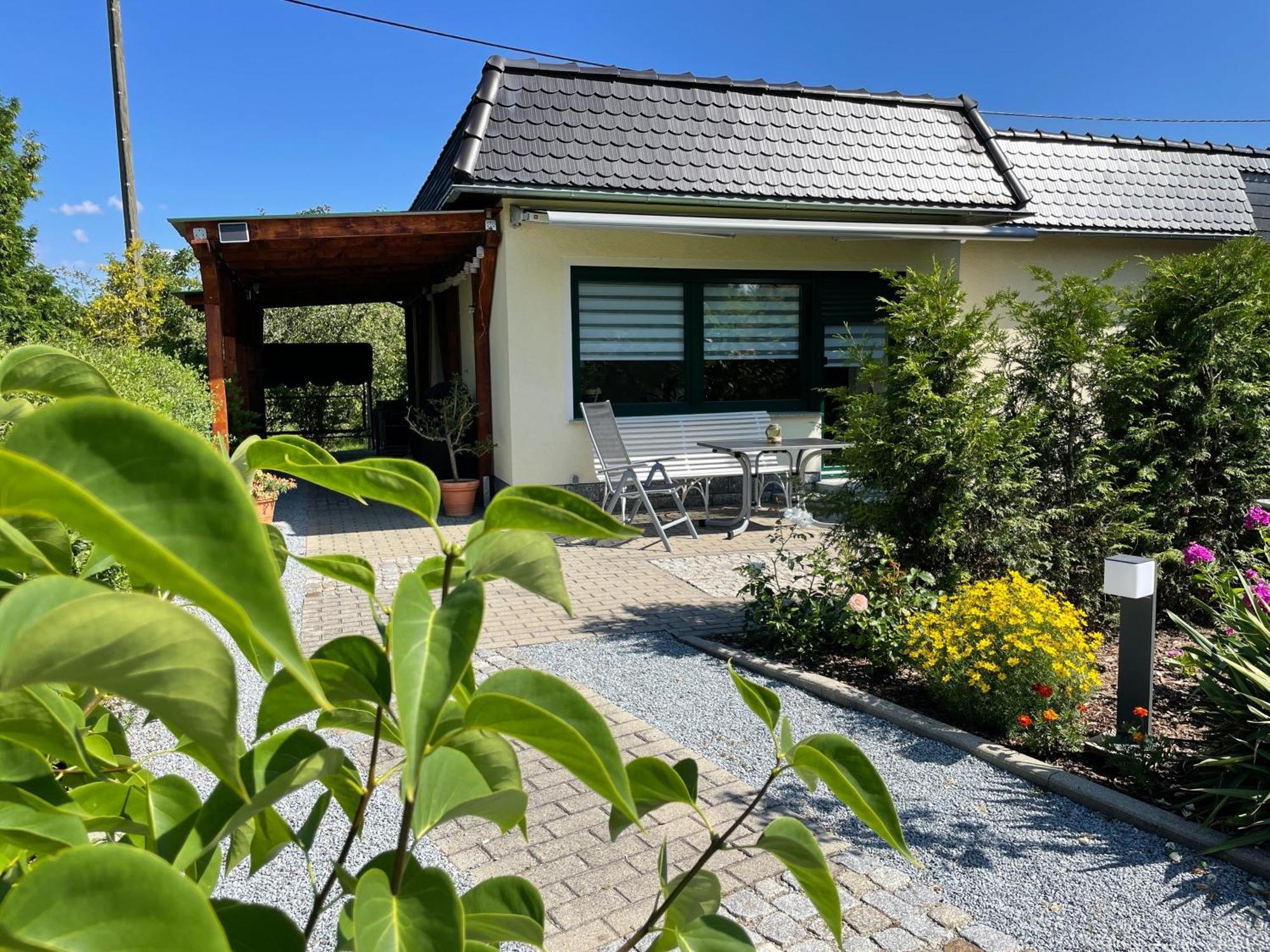Ferienhaus Amare Mit Fasssauna, Eigener Terrasse & Kamin Bautzen Extérieur photo